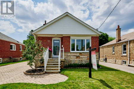 52 Marsh Road, Toronto E 04