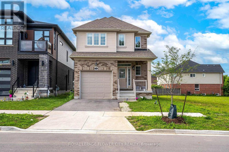 52 Monarch Drive W, Kitchener