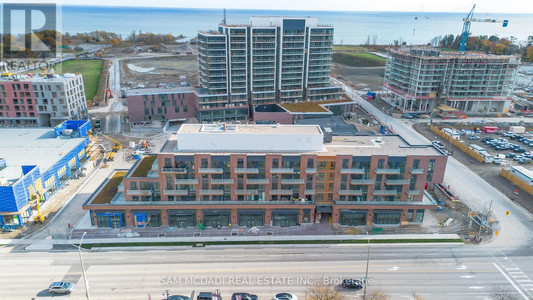 520 215 Lakeshore Road W, Mississauga Port Credit