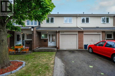 5219 Banting Court Unit 77, Burlington