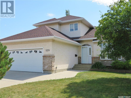 529 King Crescent, Warman