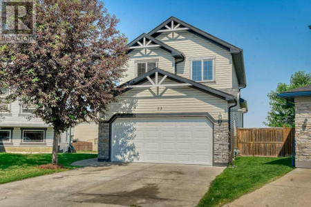 53 Crystal Shores Crescent, Okotoks