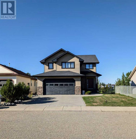 53 Pondside Crescent, Blackfalds