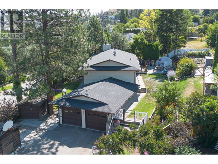 5325 Morris Place, Kamloops