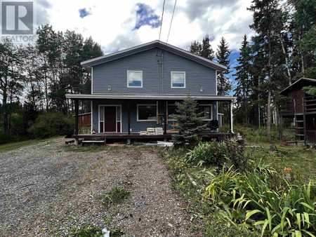 535 Nechako Avenue, Vanderhoof