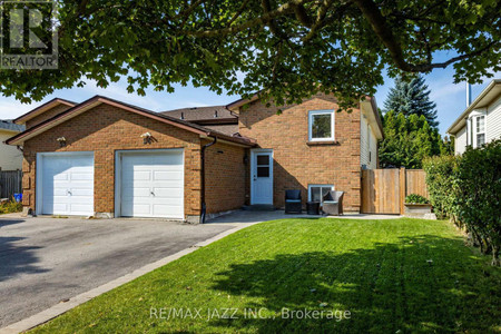 54 Hartsfield Drive, Clarington Courtice