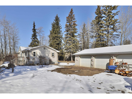 5401 39 St, Rural Wetaskiwin County