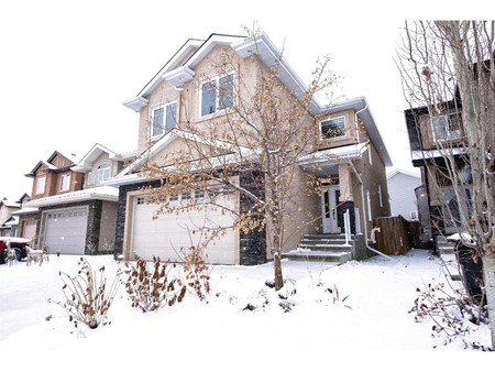 544 Albany Wy Nw, Edmonton