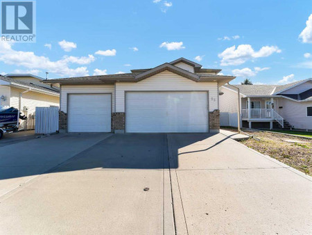 55 Sunrise Street Sw, Medicine Hat