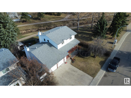 5511 46 St, Stony Plain