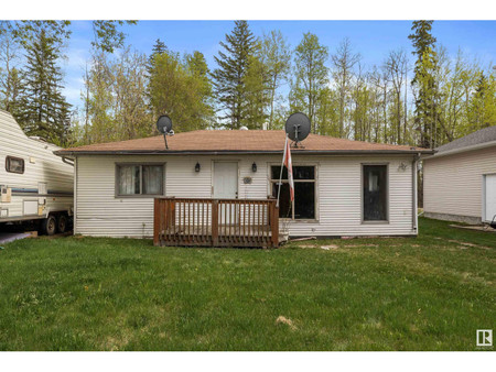 5519 49 Av, Rural Lac Ste Anne County