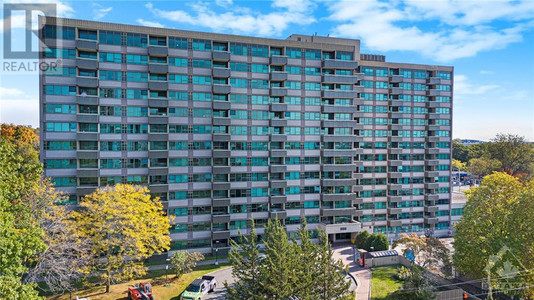 555 Brittany Drive Unit 313, Ottawa