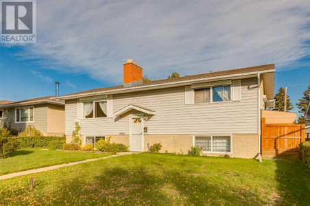 56 Huntwick Way Ne, Calgary