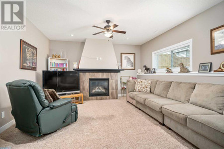 564 500 Harrison Court, Crossfield