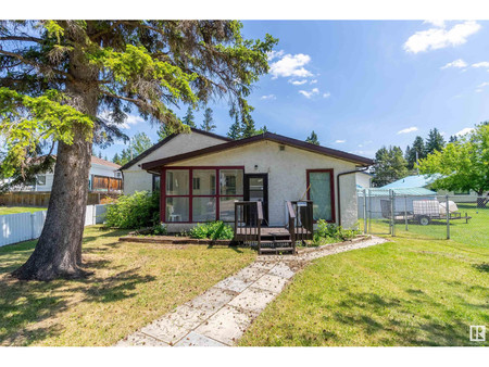 5838 50th Street, Rural Wetaskiwin County