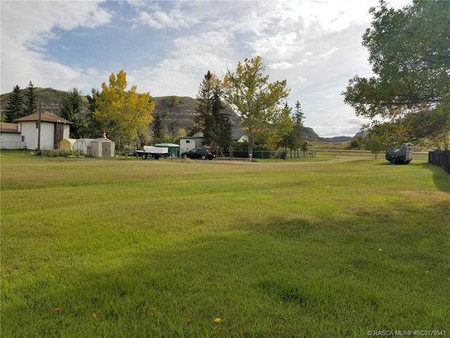 59 Red Deer Avenue, Drumheller