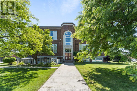 5955 Ontario Street Unit 204, Windsor