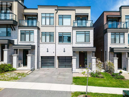 598 Marc Santi Boulevard, Vaughan