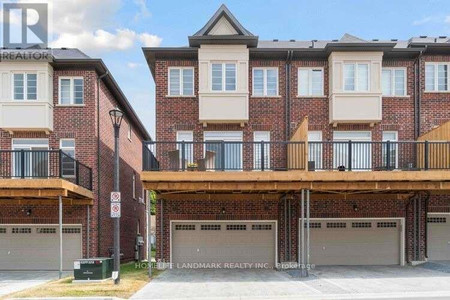 6 D Parker Avenue, Richmond Hill