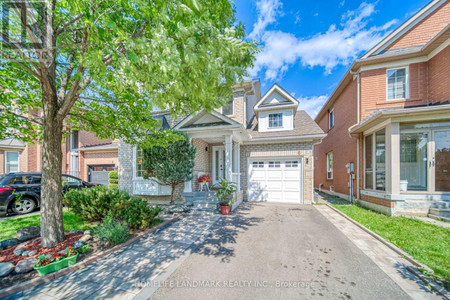 Living room - 6 Majestic Drive, Markham, ON L6C2B2 Photo 1