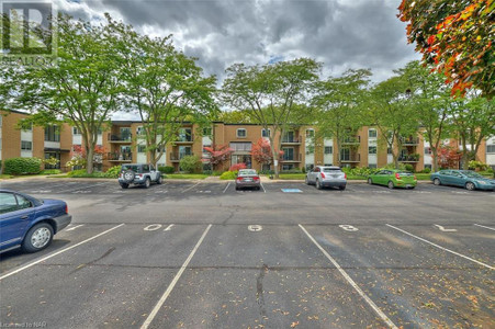 6 Westlake Lane Unit 202, St Catharines