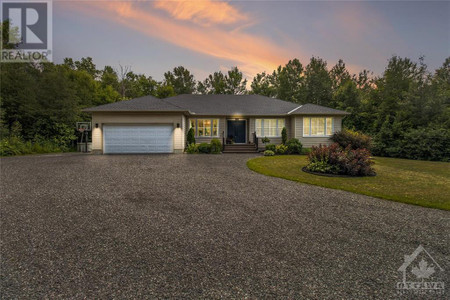 6 White Birch Drive, Kemptville