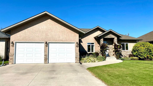 60 Cutlass Drive, Steinbach