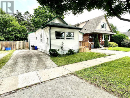 60 Mildred Avenue, St Catharines