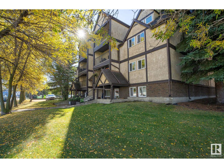 6031 Tudor Gl, St Albert