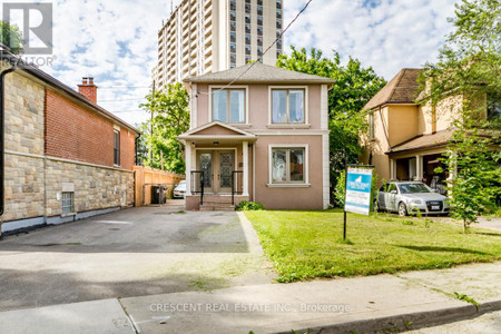 61 Buttonwood Avenue, Toronto Mount Dennis