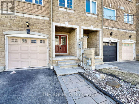 616 Candlestick Circle, Mississauga