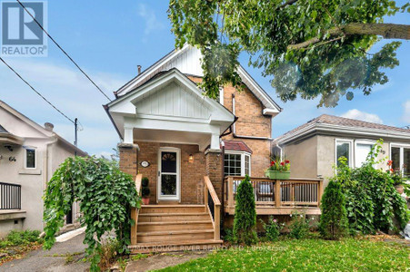 62 Bowie Avenue, Toronto Briar Hill Belgravia