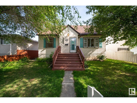 6213 106 St Nw, Edmonton