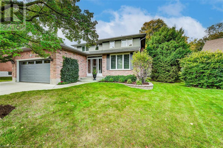 624 Red Pine Drive, Waterloo