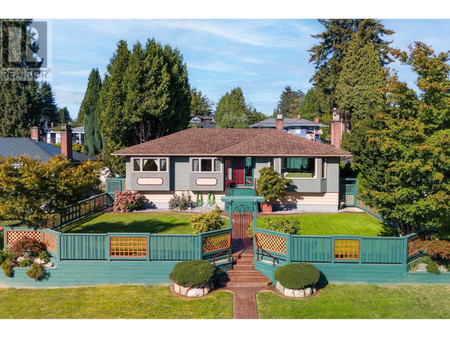 6267 Dawson Street, Burnaby