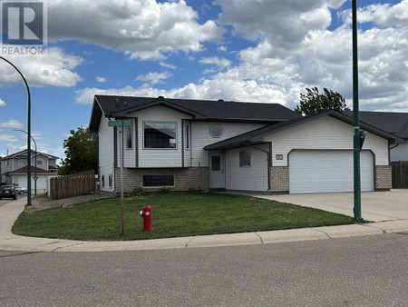 63 Hudson Crescent Ne, Medicine Hat