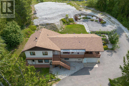 6305 Ranchero Drive E, Salmon Arm