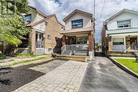 633 Lauder Avenue, Toronto Oakwood Village