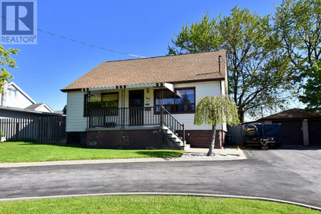 647 Limeridge Road E, Hamilton Thorner