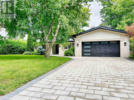 66 Almond Avenue E, Markham Grandview