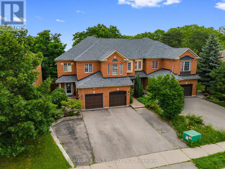 66 Jordanray Boulevard, Newmarket Summerhill Estates