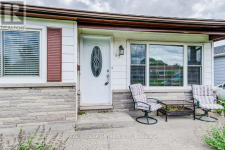 Living room - 67 Belwood Crescent, Kitchener, ON N2C1Z4 Photo 1