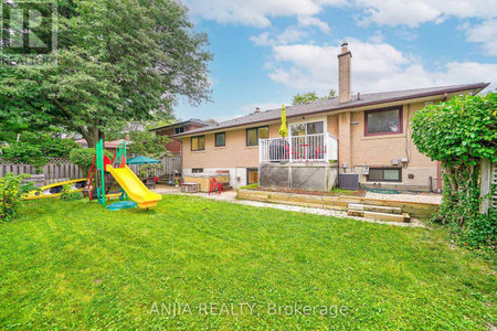 67 Lincoln Green Drive, Markham Bullock