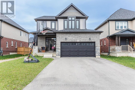 68 Davidson Drive, Stratford