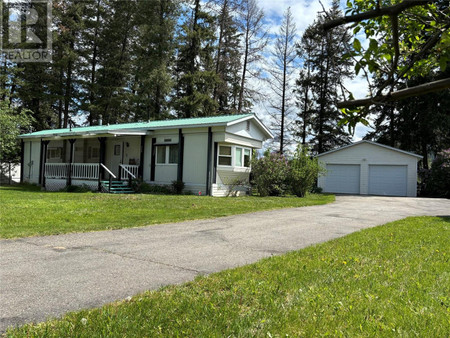 681 Powell Road, Lumby