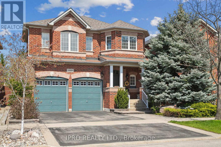 6829 Golden Hills Way, Mississauga