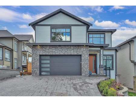 6830 198 A Street, Langley