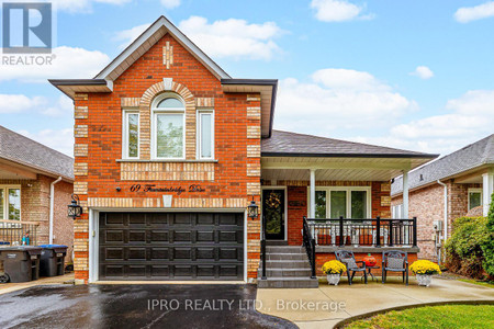 69 Fountainbridge Drive, Caledon Bolton East