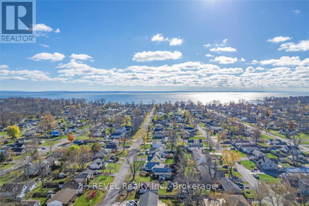 695 Grandview Road, Fort Erie 334 Crescent Park