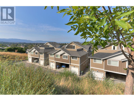 695 Webster Road Unit 7, Kelowna